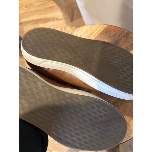 Ecco Brown Leather Casual Sneakers - Picture 6 of 8